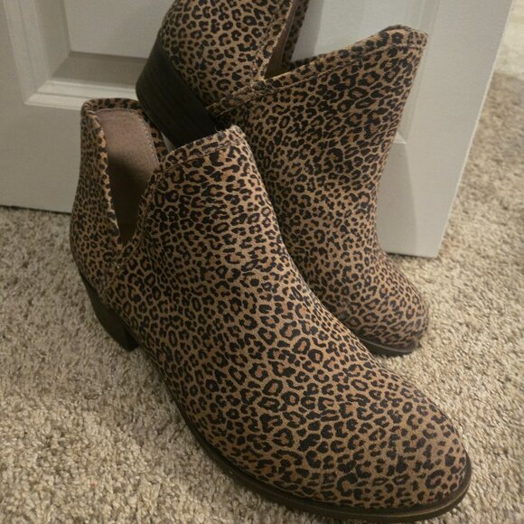 Lucky Brand Leopard Print Ankle Booties - Picture 2 of 7